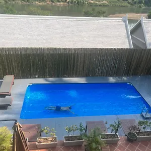 Hotel Namkhan Riverside ***